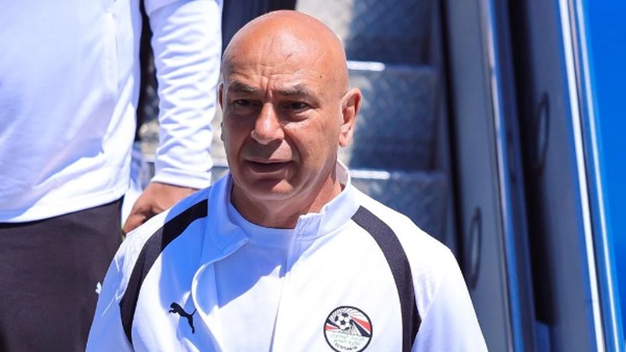 حسام حسن يحفّز لاعبي منتخب مصر قبل مواجهة نيوزيلندا المرتقبة
